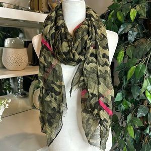 GUC Extra Large Camo Scatf